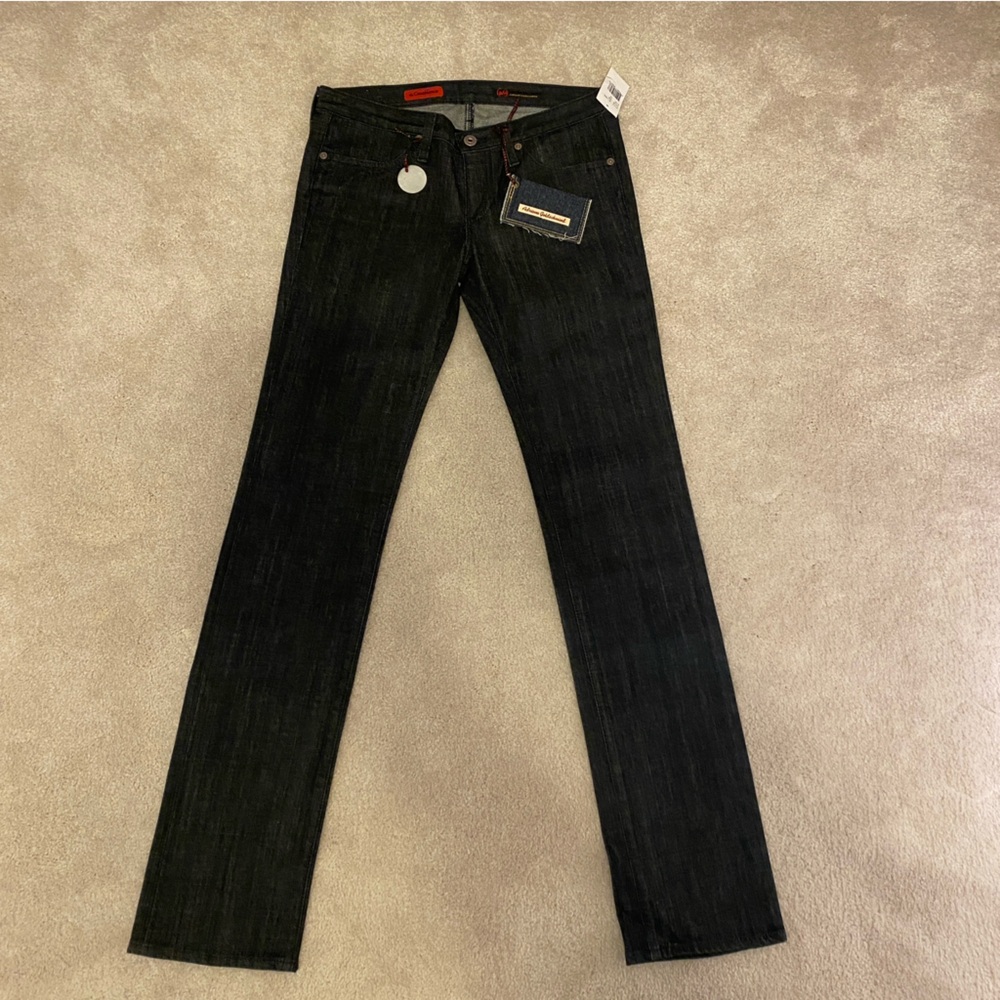 NWT — (Vintage) AG Casablanca Jeans Sz. 28
Black Wash, Low Rise, Long